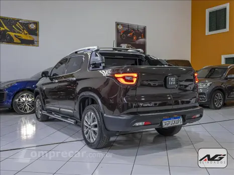 TORO 2.0 16V Turbo Ranch 4WD