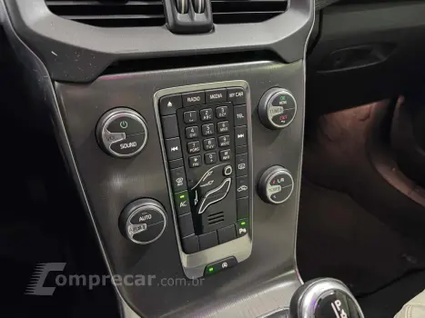 V40 2.0 T4 DYNAMIC TURBO GASOLINA 4P AUTOMÁTICO