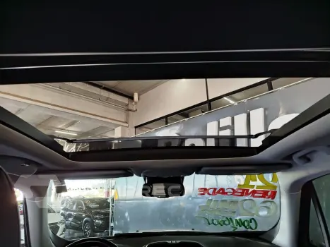 Renegade 1.8 16V Flex Limited 4P Automático