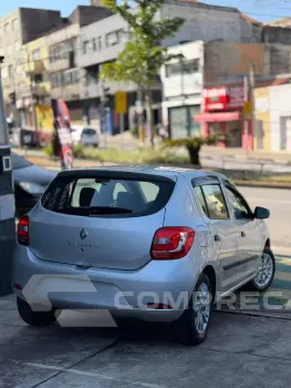 Sandero Authentique Hi-Power 1.0 16V (Flex)
