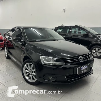 JETTA Highline 2.0 TSI 16V 4p Tiptronic