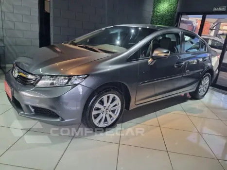 Honda CIVIC 1.8 LXL 16V 4 portas