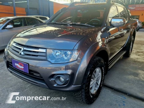 Mitsubishi L200 TRITON - 3.2 HPE 4X4 CD 16V TURBO INTERCOOLER 4P AUTOMÁ 4 portas
