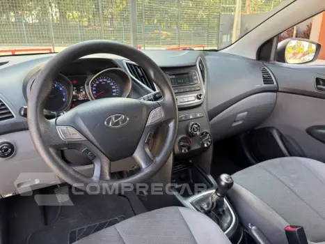 HB20S - 1.0 COMFORT PLUS 12V 4P MANUAL