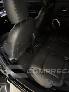 Renegade 1.8 16V 4P FLEX