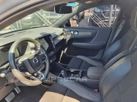 XC40 1.5 T5 Hybrid R-design FWD Geartronic