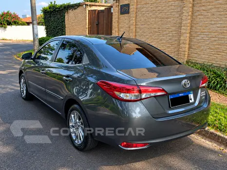 YARIS 1.5 16V Sedan XS Connect