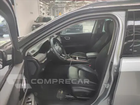 COMMANDER 1.3 T270 Turbo Limited