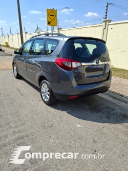 J6 2.0 16V 7 Lugares