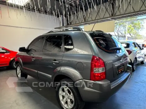 TUCSON - 2.0 MPFI GLS 16V 143CV 2WD 4P AUTOMÁTICO
