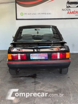 Escort Guarujá 1.8 4p