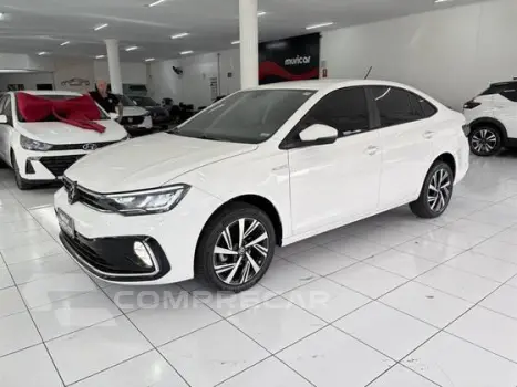 Volkswagen VIRTUS 1.0 200 TSI HIGHLINE AUTOMÁTICO 4 portas