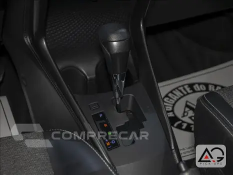 YARIS 1.5 16V XS Connect