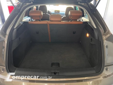 Q3 1.4 TFSI/TFSI Flex S-tronic 5p