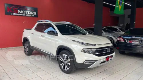 FIAT TORO 2.0 16V TURBO VOLCANO 4WD AT9