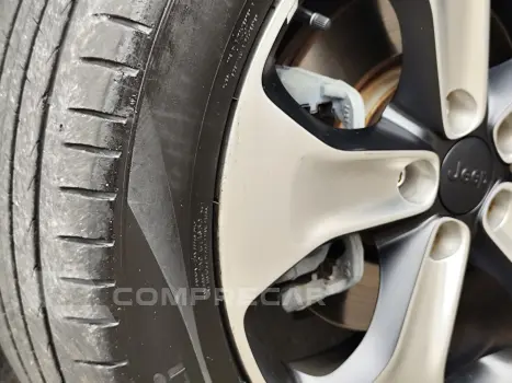 COMPASS 2.0 16V FLEX LONGITUDE AUTOMÁTICO