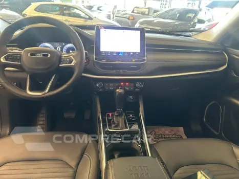COMMANDER 1.3 T270 TURBO FLEX LIMITED AT6