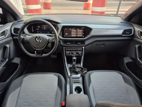 T-Cross 1.0 4P 200 TSI FLEX COMFORTLINE AUTOMÁTICO