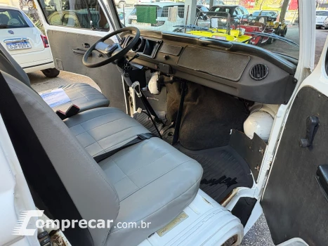 KOMBI 1.4 MI STD Lotação 8V
