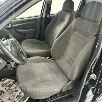 PRISMA  Sed. Maxx/ LT 1.4 8V ECONOF. 4p