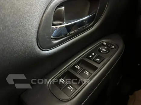 HR-V EX 1.8 Flexone 16V 5p Aut.