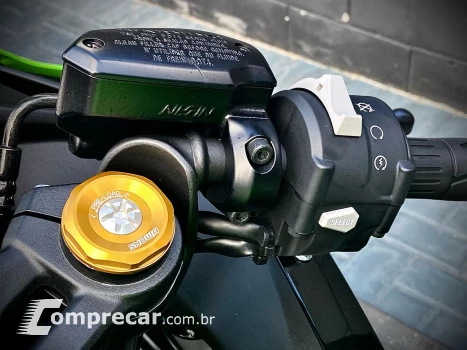 NINJA ZX-4R