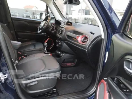 RENEGADE 2.0 16V Turbo Trailhawk 4X4