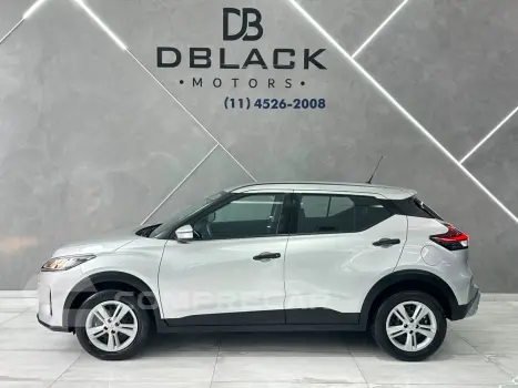 KICKS Active 1.6 16V Flex Aut.