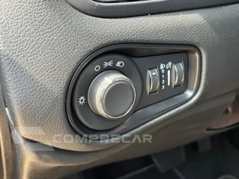 RENEGADE 1.3 T270 TURBO FLEX LONGITUDE AT6