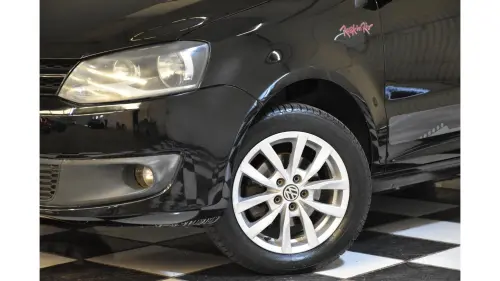 FOX - 1.6 MI ROCK IN RIO 8V 4P MANUAL