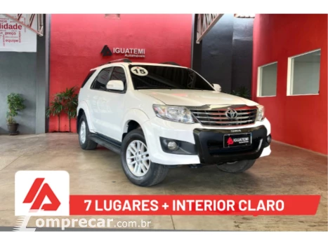 HILUX SW4 2.7 SR 7 LUGARES 4X2 16V FLEX 4P AUTOMÁTICO