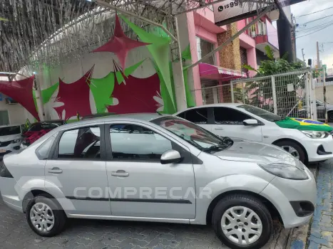 FIESTA 1.6 ROCAM SE SEDAN 8V