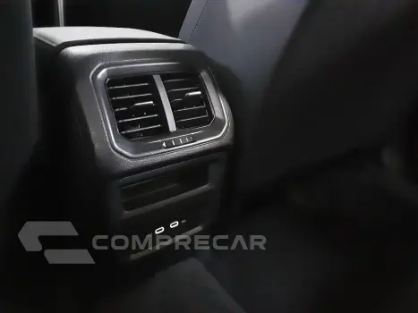 TAOS 1.4 250 TSI TOTAL FLEX HIGHLINE AUTOMÁTICO