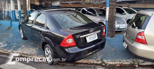 FOCUS 2.0 Titanium Sedan 16V