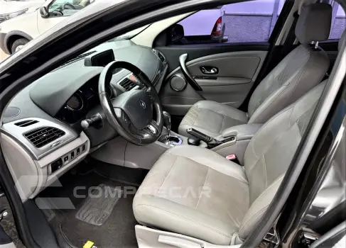 Fluence 2.0 16V 4P FLEX PRIVILÉGE AUTOMÁTICO