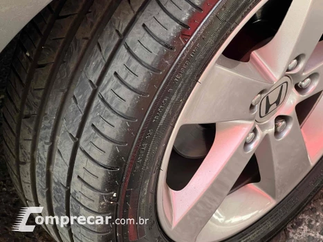 CIVIC 1.8 LXS 16V FLEX 4P AUTOMÁTICO