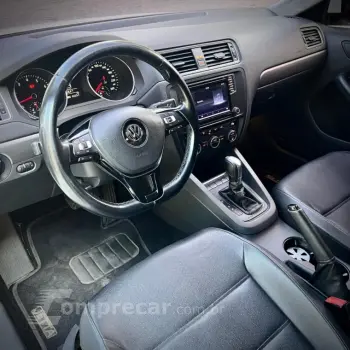 JETTA 1.4 16V TSI Comfortline