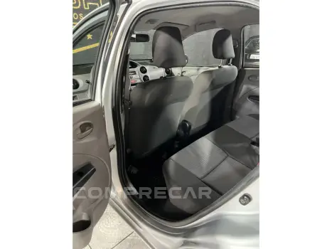 ETIOS 1.3 XS 16V FLEX 4P MANUAL