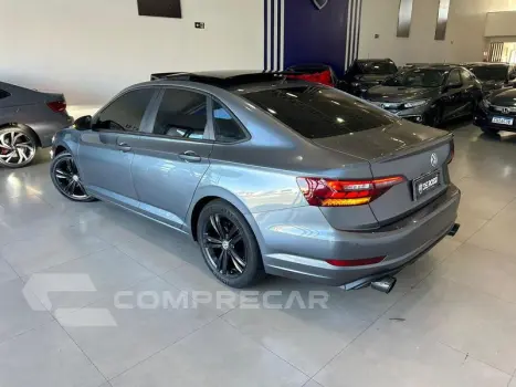 JETTA R-LINE 250 TSI 1.4 FLEX 16V AUT.