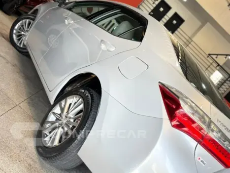 COROLLA - 1.8 GLI UPPER 16V 4P AUTOMÁTICO