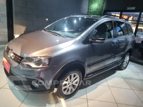 Volkswagen SPACE CROSS 1.6 MI 8V 4 portas