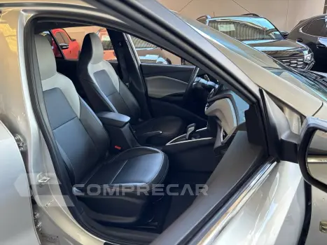 ONIX HATCH PREM. 1.0 12V TB Flex 5p Aut.