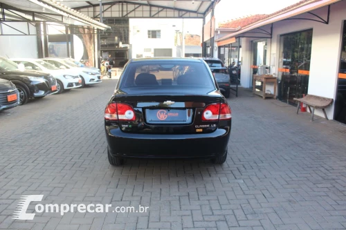 Classic Sedan 1.0 4P VHCE FLEX LS