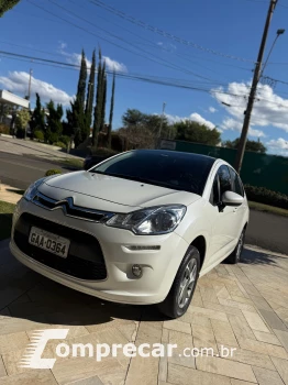 CITROEN C3 1.2 Pure Tech Attraction 4 portas