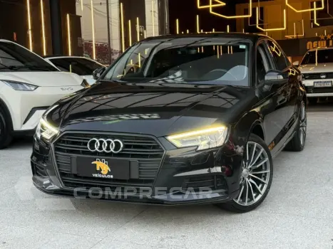 Audi A3 1.4 TFSI SEDAN AMBIENTE 16V FLEX 4P TIPTRONIC 4 portas