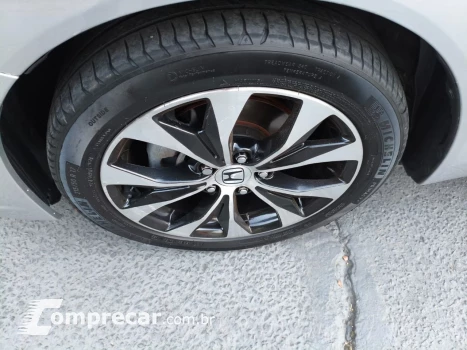 Civic 2.0 16V 4P LXR