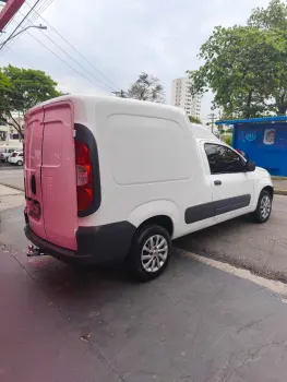 Fiorino Furgão 1.4 FLEX