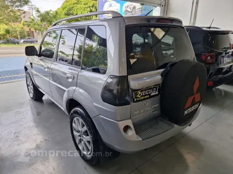 PAJERO TR4 2.0 4X2 16V 140CV FLEX 4P AUTOMÁTICO