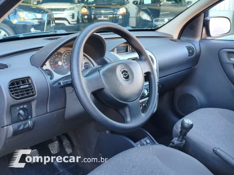Corsa Sed. Premium 1.4 8V ECONOFLEX 4p