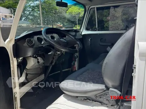 KOMBI 1.6 MI STD Lotação 8V